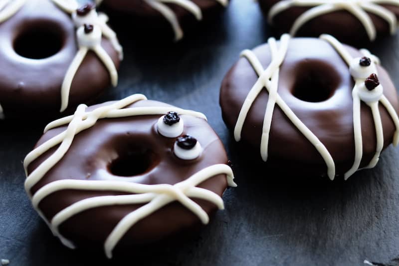 Mummy donuts for Halloween
