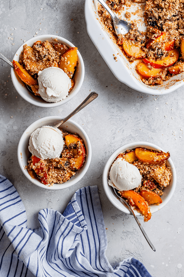 Peach Crumble